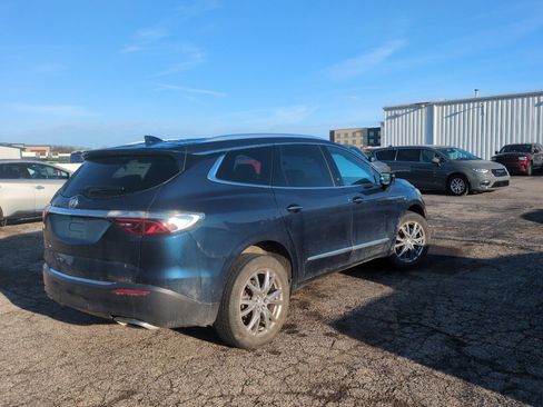 Used 2022 Buick Enclave Essence w/ Experience Buick Package image 6