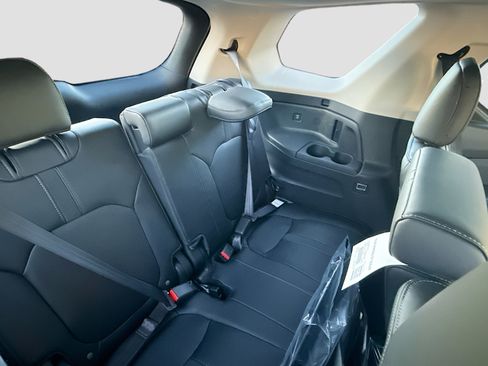 New 2025 Honda Pilot EX-L image 22