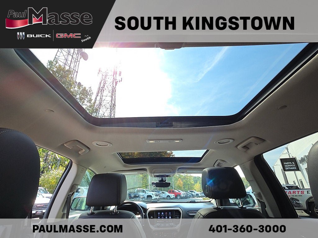 Used 2023 GMC Acadia Denali w/ Denali Ultimate Package AWD/4WD image 25