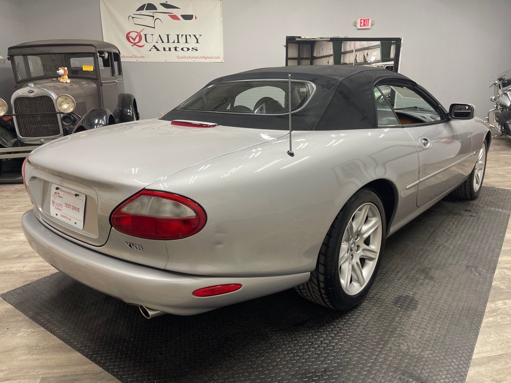 Used 2000 Jaguar XK8 Convertible RWD image 30