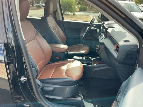 Used 2022 Ford Maverick Lariat w/ Lariat Luxury Package image 19