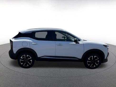 Used 2026 Nissan Kicks SV w/ Cold Weather Package AWD/4WD image 15