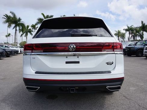 Used 2024 Volkswagen Atlas SE image 29