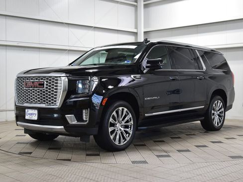 Used 2024 GMC Yukon XL Denali w/ Max Trailering Package AWD/4WD image 3