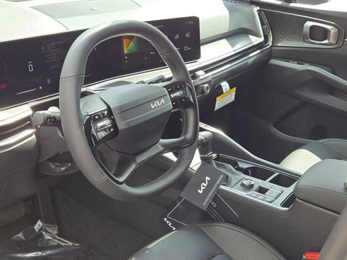 New 2026 Kia Sorento S w/ S Panoramic Sunroof Package FWD image 17