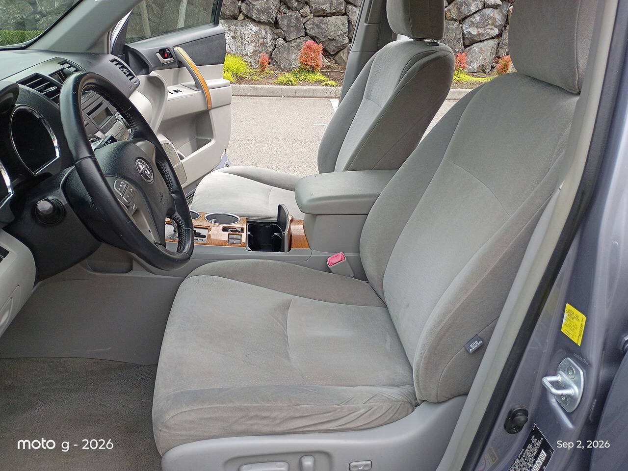 Used 2010 Toyota Highlander 4WD Hybrid image 11