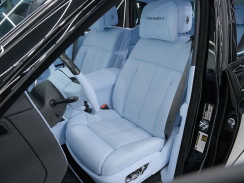 Used 2026 Rolls-Royce Phantom Sedan RWD image 44