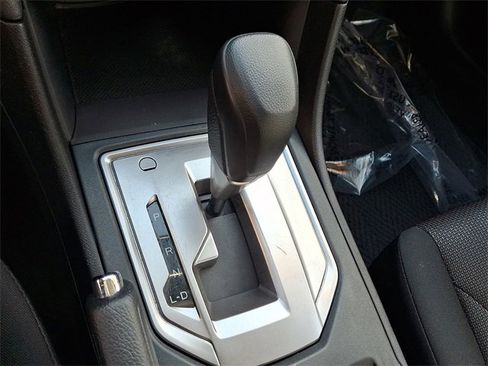 Used 2020 Subaru Impreza 2.0i image 15