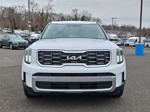 Used 2023 Kia Telluride S w/ S Sunroof Package image 2