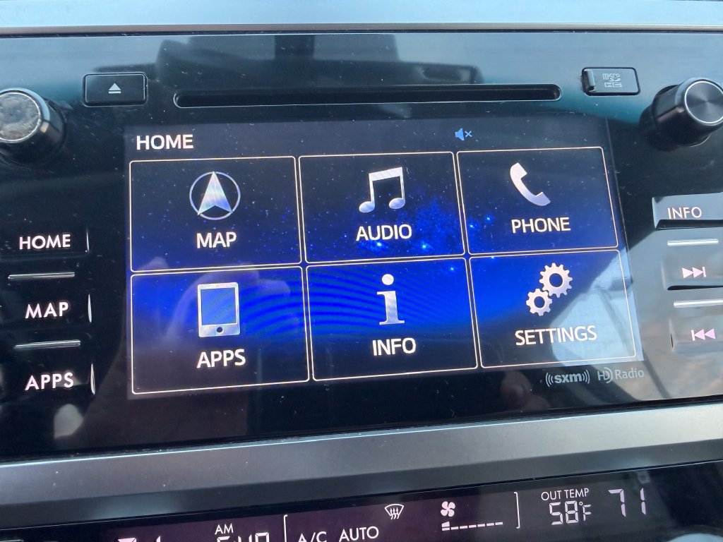 Used 2017 Subaru Outback 2.5i Limited AWD/4WD image 9