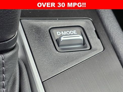 New 2026 Nissan Kicks S image 21