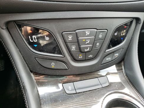 Used 2019 Buick Envision Essence image 20