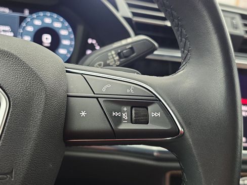 Used 2024 Audi Q3 2.0T Premium Plus image 18