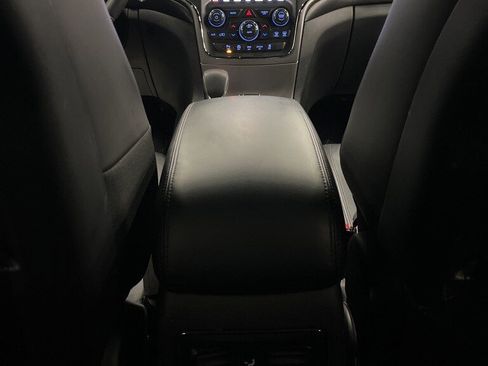Used 2018 Jeep Grand Cherokee Laredo image 33