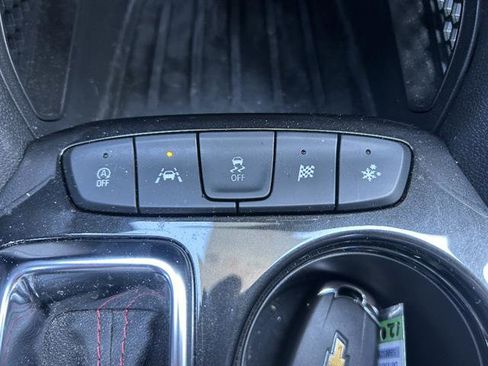 Used 2025 Chevrolet TrailBlazer RS w/ Driver Confidence Package image 22