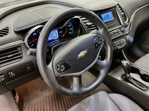 Used 2014 Chevrolet Impala LS FWD image 18