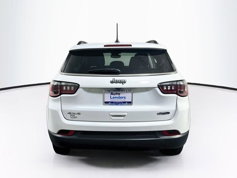 Used 2022 Jeep Compass Latitude w/ Convenience Group AWD/4WD image 6