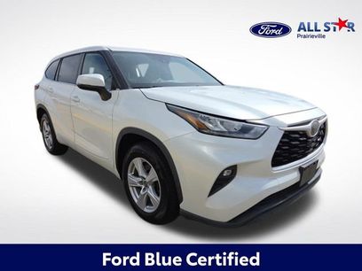 Used 2020 Toyota Highlander LE w/ Protection Package #3