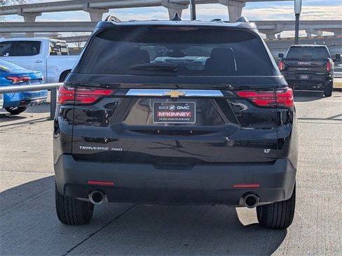 Used 2023 Chevrolet Traverse LT image 5