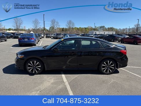 Used 2023 Honda Civic EX image 5