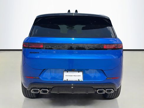 New 2026 Land Rover Range Rover Sport Autobiography AWD/4WD image 4