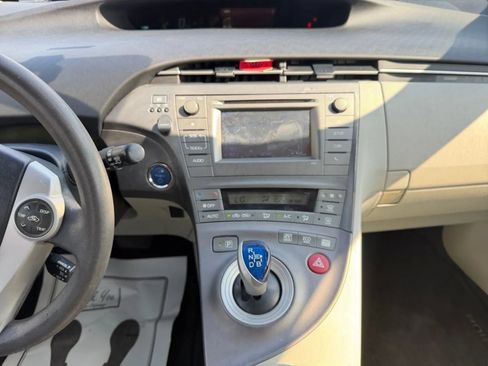 Used 2012 Toyota Prius Two FWD image 14