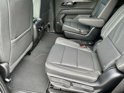 New 2026 Chevrolet Tahoe Premier image 7