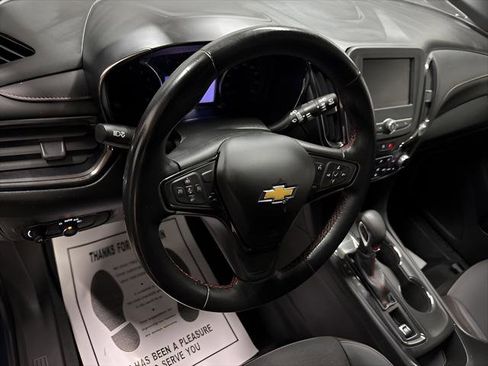 Used 2023 Chevrolet Equinox RS image 19