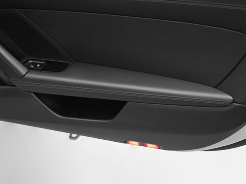 Certified 2023 Porsche 911 Carrera GTS RWD image 32