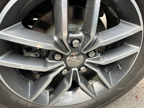 Used 2018 Jeep Grand Cherokee Limited AWD/4WD image 32