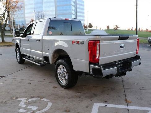 New 2026 Ford F250 XLT image 4