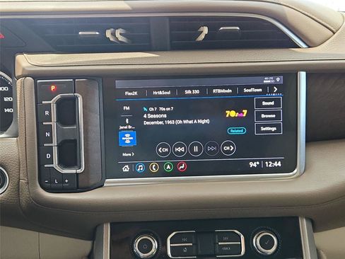 Used 2021 GMC Yukon Denali w/ Denali Premium Package RWD image 17