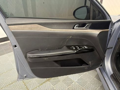 Used 2021 Kia K5 EX image 11