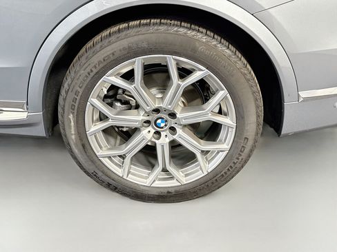 Used 2026 BMW X7 xDrive40i AWD/4WD image 37