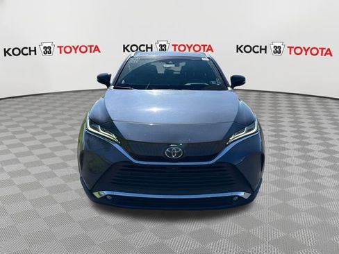 Used 2023 Toyota Venza Limited AWD/4WD image 2