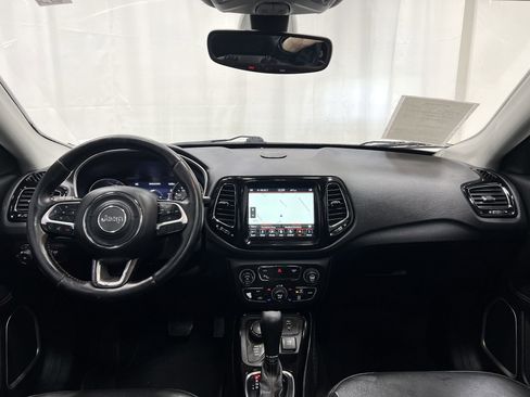 Used 2019 Jeep Compass Limited w/ Safety & Security Group AWD/4WD image 18