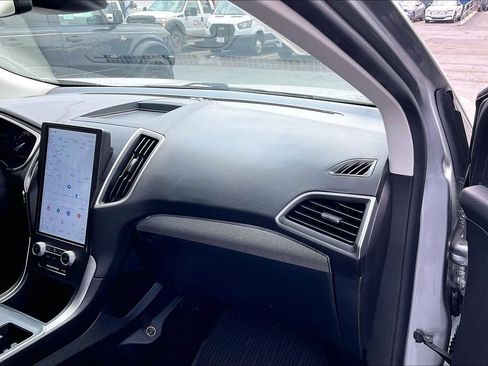 Certified 2021 Ford Edge SEL w/ Convenience Package FWD image 15