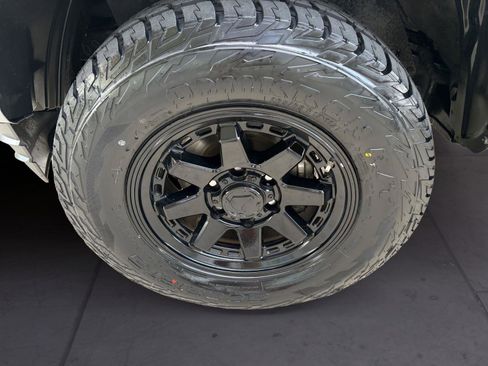 Used 2023 Toyota Tacoma SR AWD/4WD image 14