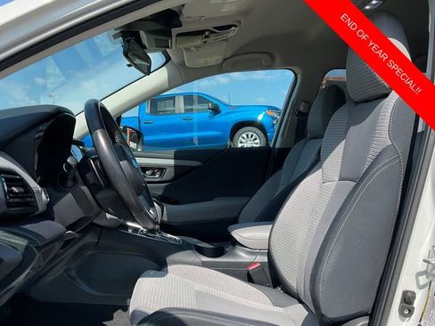 Used 2024 Subaru Outback Premium image 10