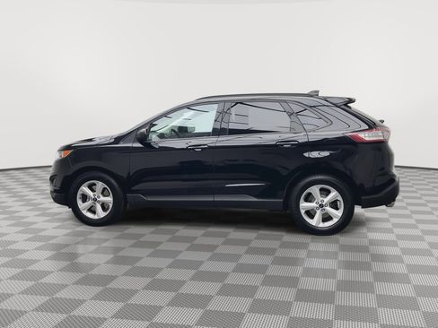 Used 2018 Ford Edge SE image 31
