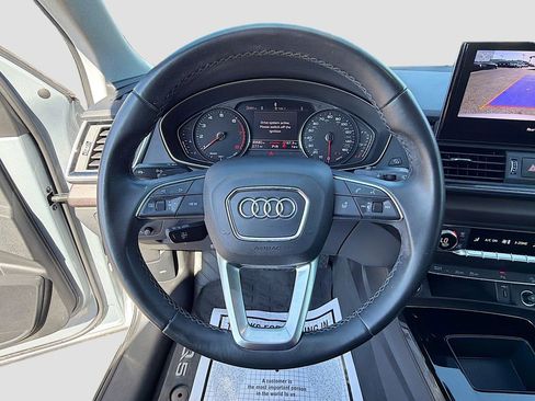 Used 2021 Audi Q5 2.0T Premium w/ Convenience Package image 38