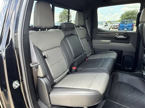 Used 2022 Chevrolet Silverado 1500 ZR2 w/ Technology Package AWD/4WD image 31