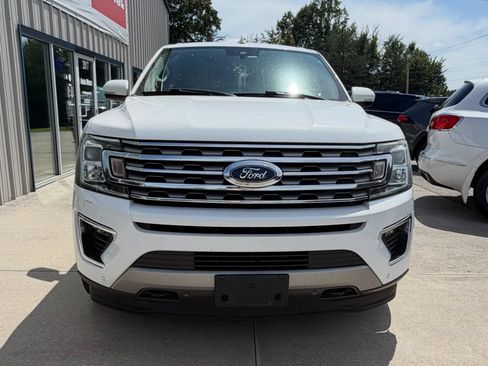 Used 2020 Ford Expedition Max Limited w/ Equipment Group 301A AWD/4WD image 2