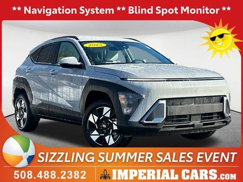 Used 2025 Hyundai Kona SEL AWD/4WD image 1
