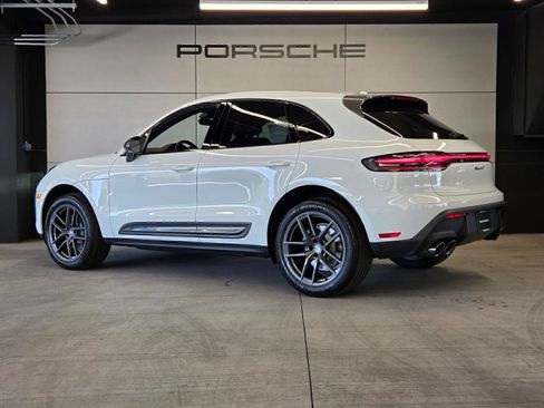 Certified 2026 Porsche Macan Turbo AWD/4WD image 3