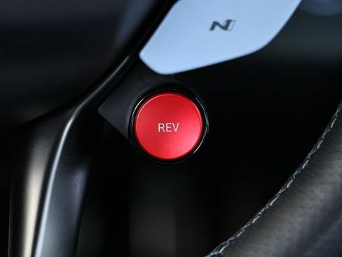 Used 2024 Hyundai Elantra N FWD image 35