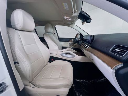 Used 2021 Mercedes-Benz GLE 450 4MATIC image 31