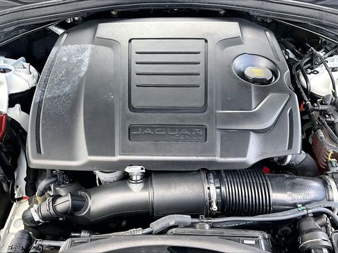 Used 2023 Jaguar F-PACE S AWD/4WD image 33