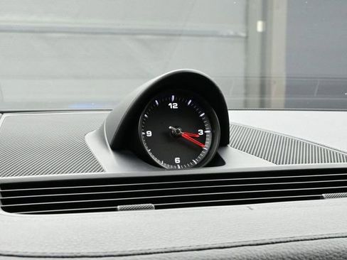 Certified 2020 Porsche Panamera image 12