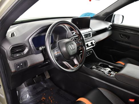 Certified 2026 Honda Passport TrailSport image 38